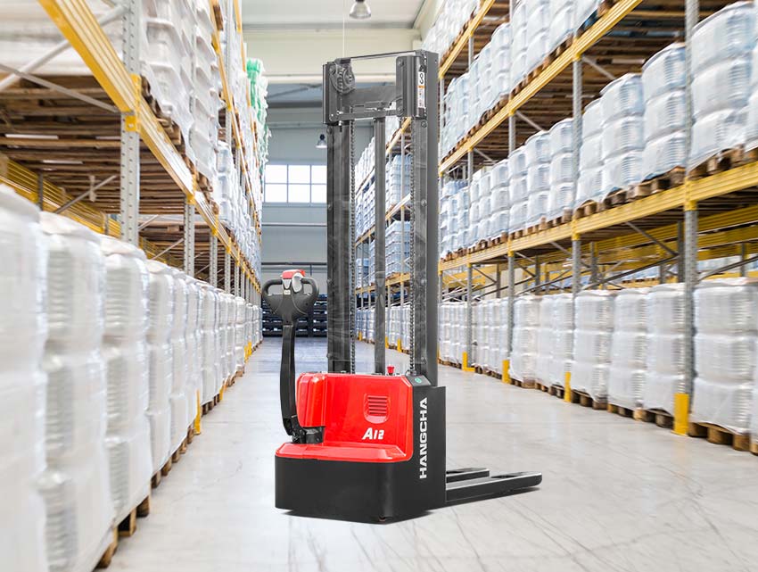 New Product Launch A series mini range pallet stacker with initial lif (6).jpg