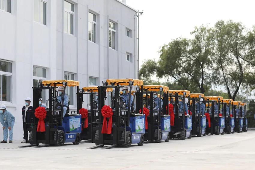 Hangcha Leads the Development of Hydrogen Fuel Cell Forklifts (2).jpg