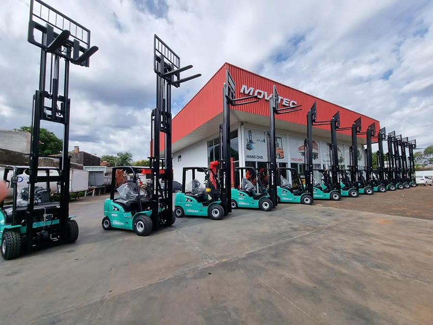 Hangcha lithium-ion forklifts delivered to Paraguay (5).jpg
