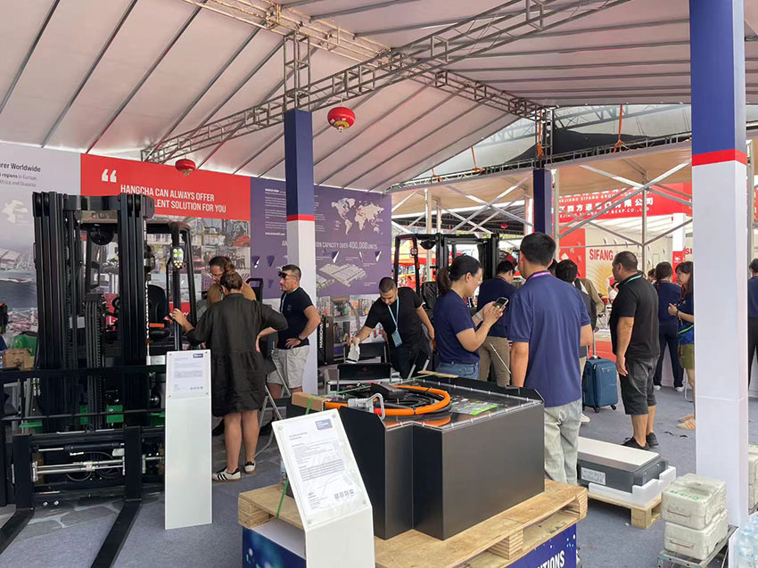 A-Must-See-at-Hangcha-During-the-136th-Canton-Fair-03.jpg