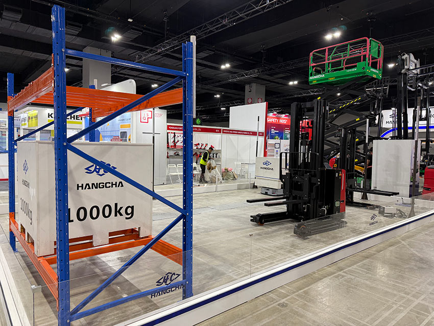 Hangcha-Powers-Up-Day-1-at-METALTECH-&-AUTOMEX-2025-03.jpg