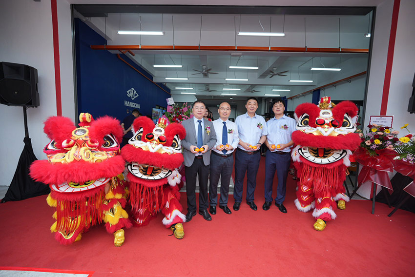 Grand-Opening-of-Hangcha-Malaysia-06.jpg