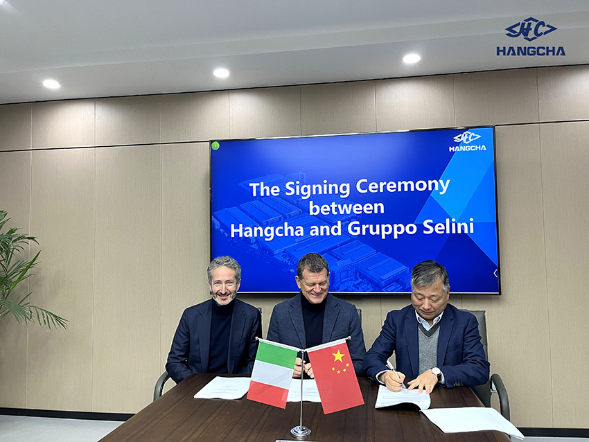 Hangcha-&-Gruppo-Selini-Forge-Long-Term-Strategic-Partnership-01.jpg