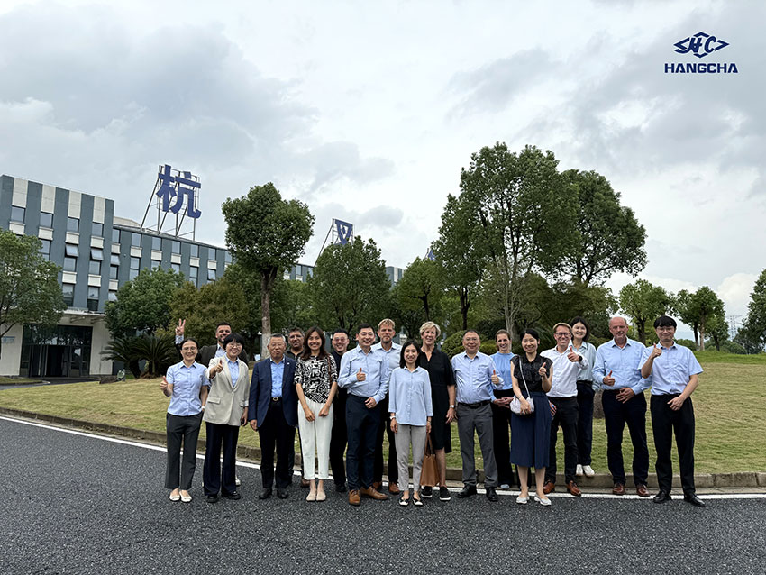 Dutch-Logistics-Delegation-Visits-Hangcha!-00.jpg