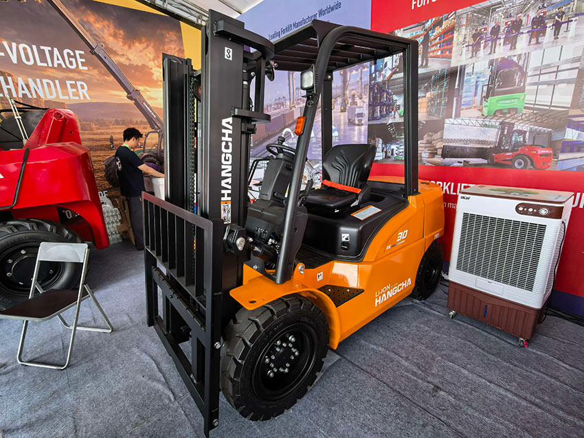 /uploads/image/2026/10/15/From-Warehouses-to-Outdoor-Worksites—Discover-HANGCHA-at-the-140th-Canton-Fair-06.jpg From-Warehouses-to-Outdoor-Worksites—Discover-HANGCHA-at-the-140th-Canton-Fair-06.jpg